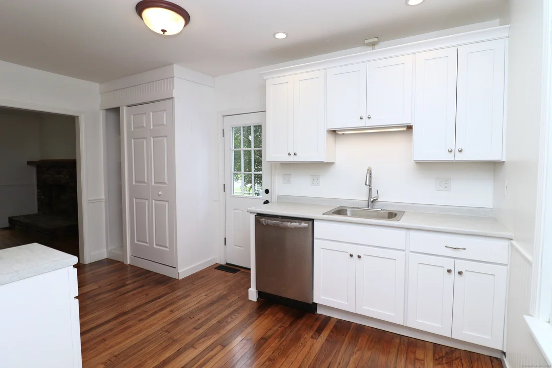 Photo of 17 Maple Street