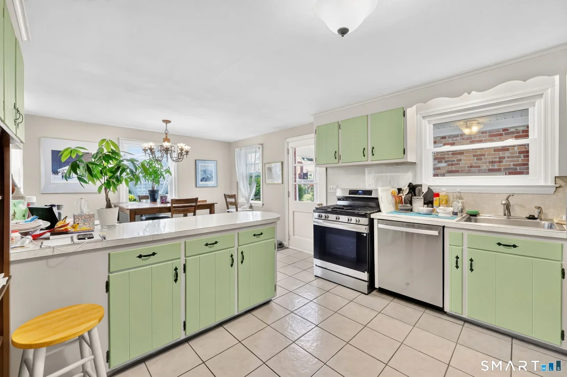 Photo of 104 Exeter Street