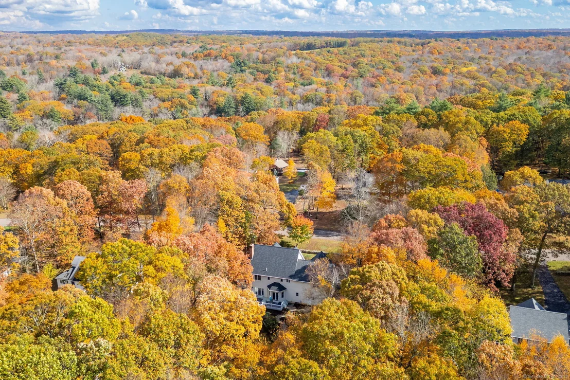 Photo of 52 Sentinal Woods