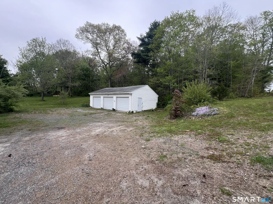 Photo of 136 Lillibridge Avenue