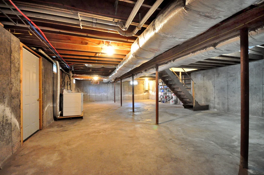Photo of 605 Palisado Avenue