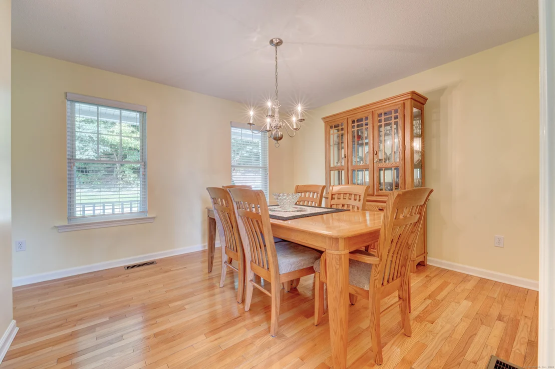Photo of 142 Clearview Avenue