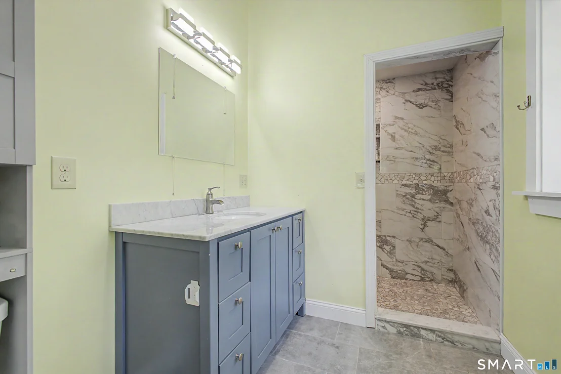 Photo of 243 Searles Road