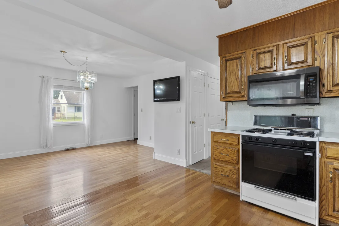 Photo of 70 Meadowbrook Road