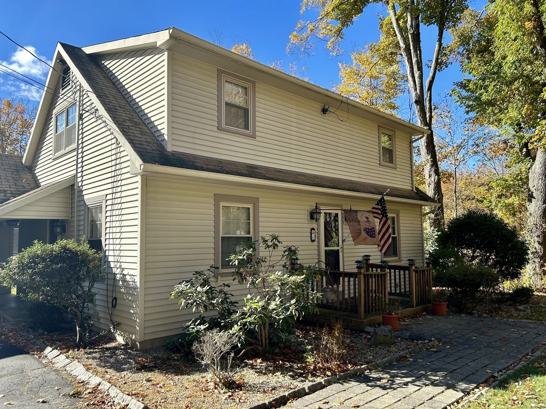 Photo of 6 Ridge Road