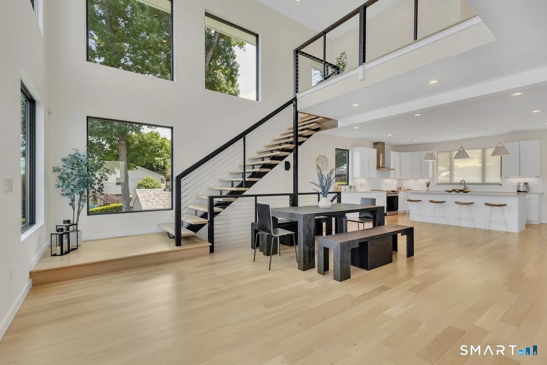 Photo of 145 Edgewater Drive