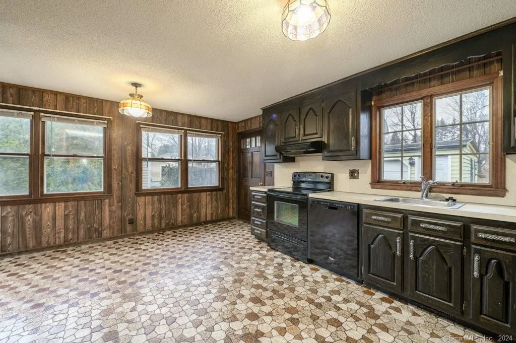 Photo of 13 Surrey Lane