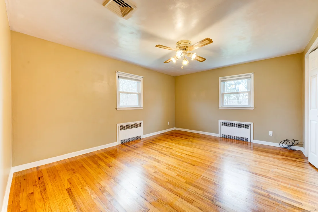 Photo of 138 Eno Avenue