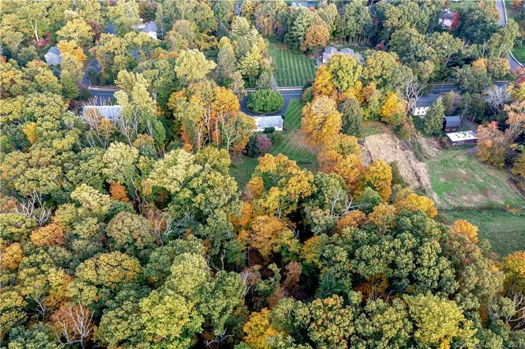 Photo of 857 Ward Lane