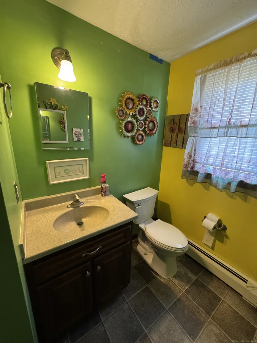 Photo of 67 Royal Oak Circle
