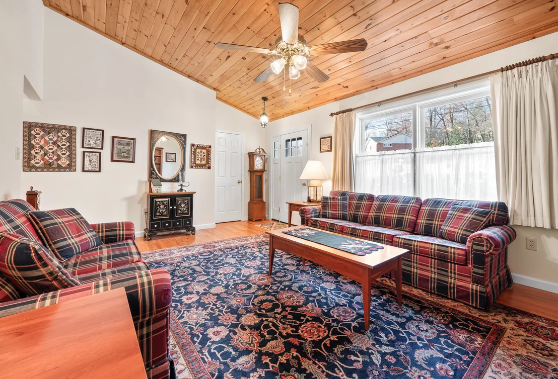 Photo of 53 Beechwood Drive