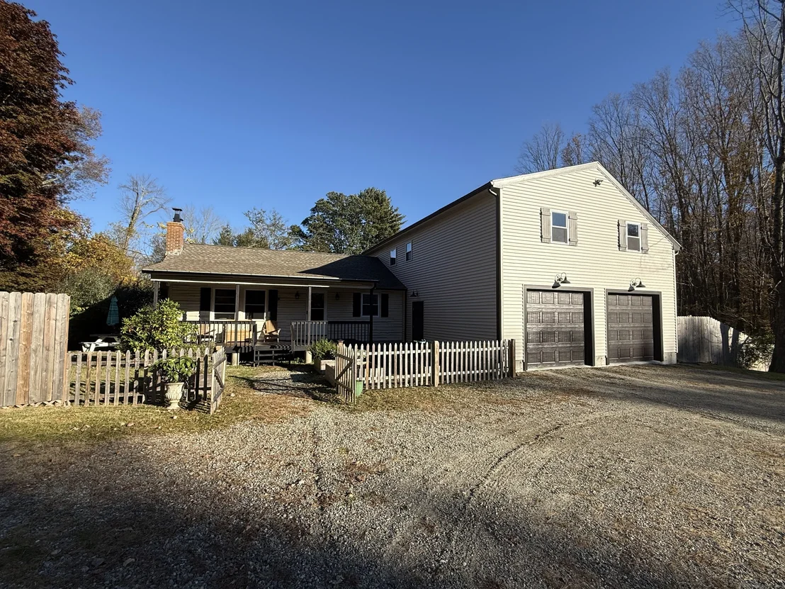Photo of 93 Jericho Road