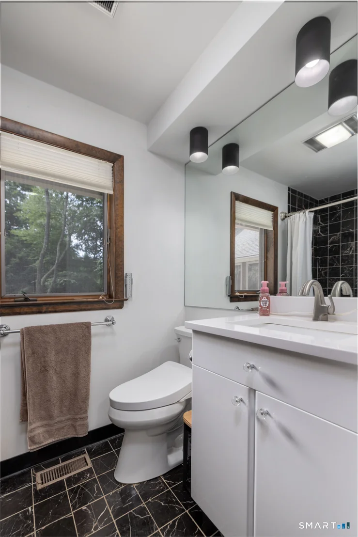 Photo of 200 Northridge Drive
