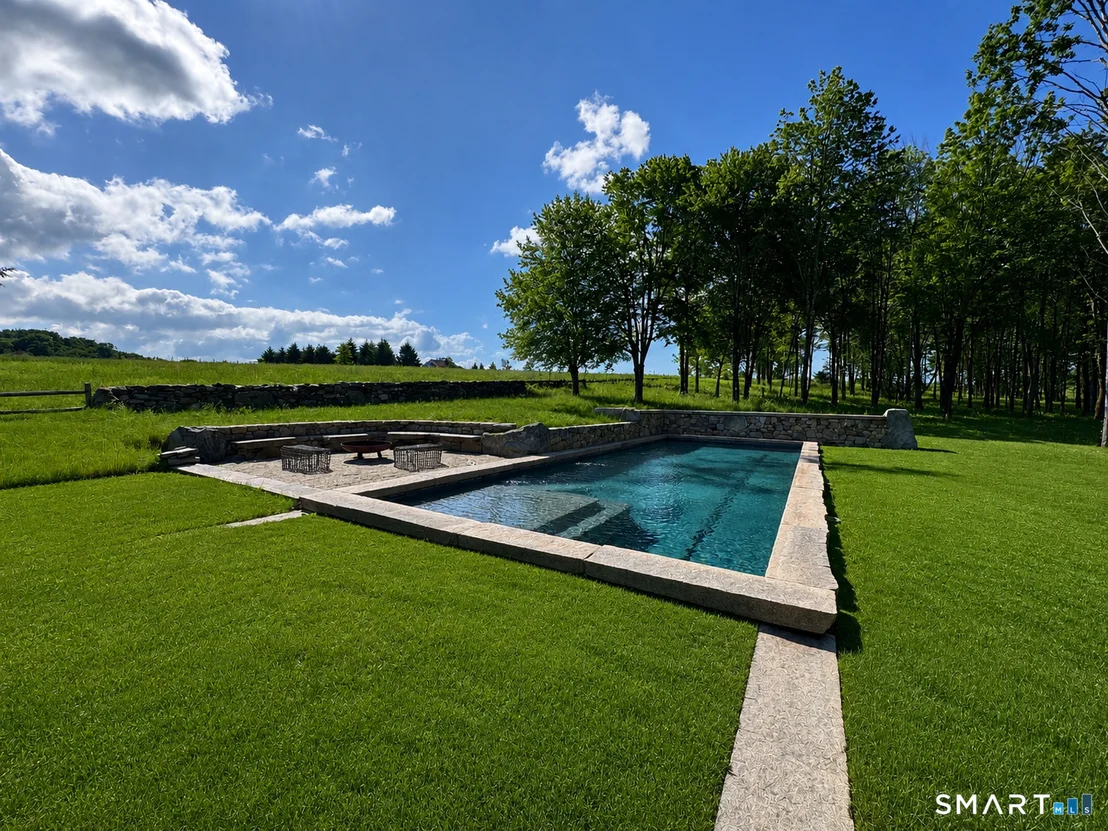 Photo of 220 Painter Hill Road