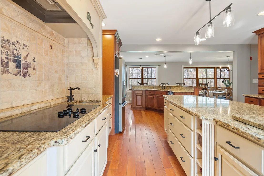 Photo of 17 Beverly Drive