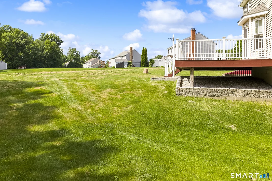 Photo of 39 Old Farm Road