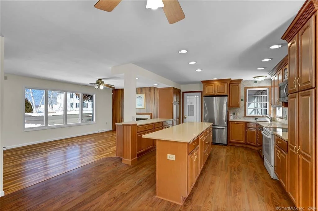 Photo of 309 Savage Hill Road