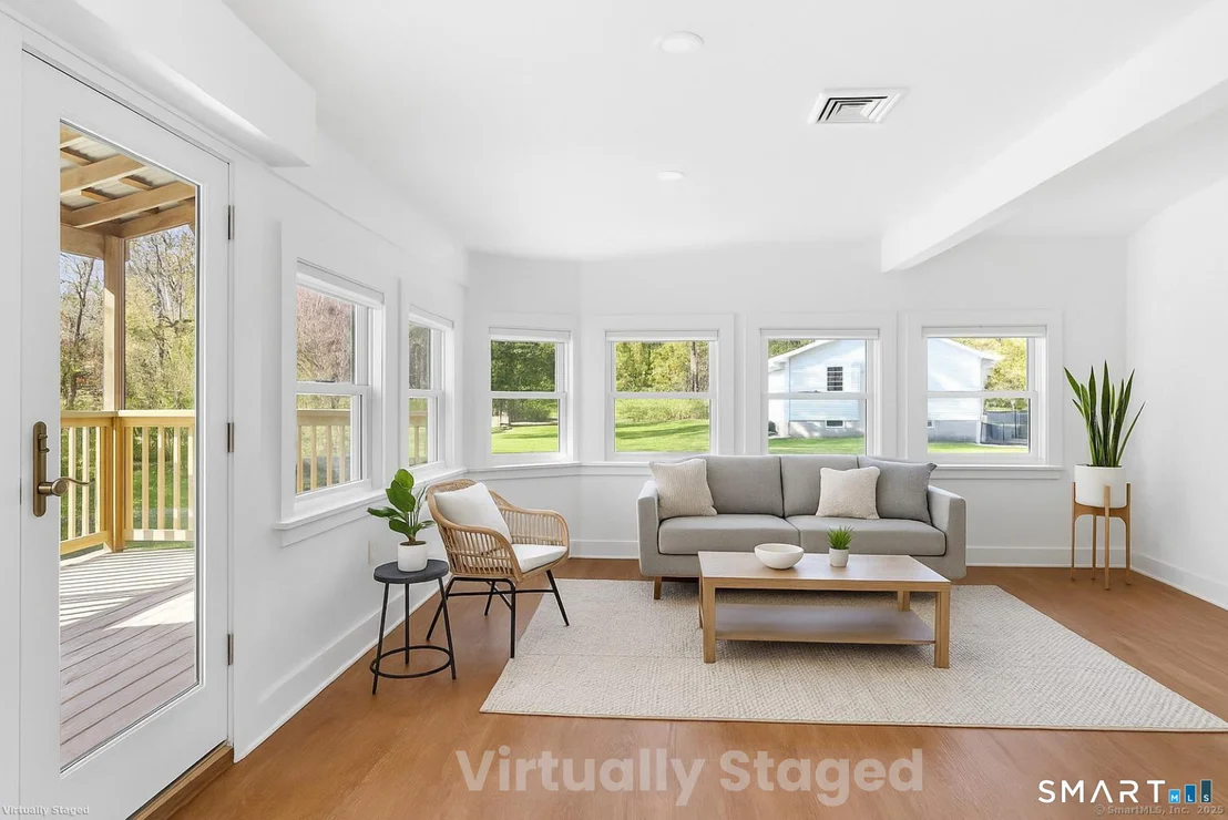 Photo of 18 Pautipaug Hill Road