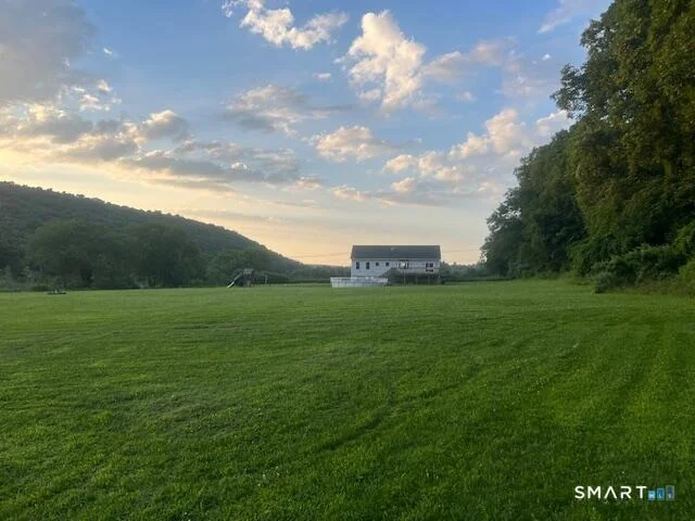 Photo of 380 Mashentuck Road