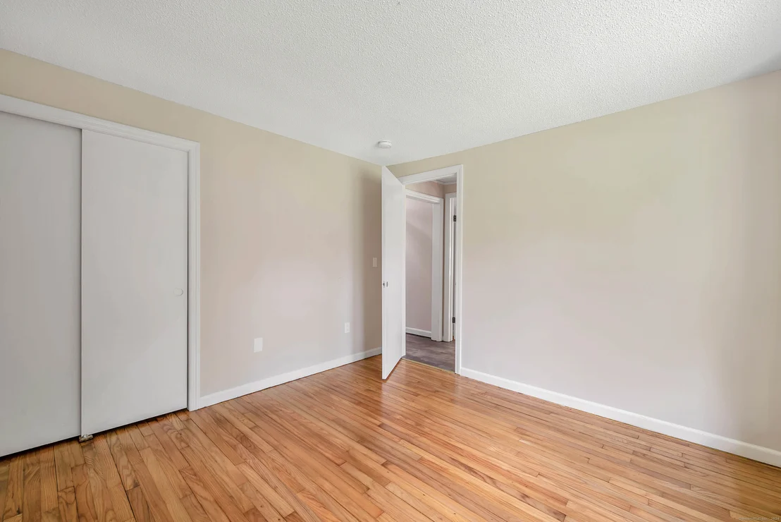 Photo of 2 Frisbie Circle