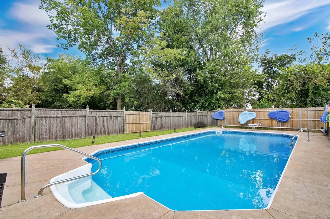 Photo of 19 Locke Drive