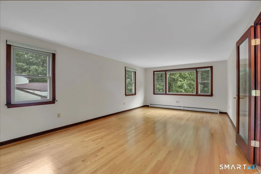 Photo of 190 Valley View Road