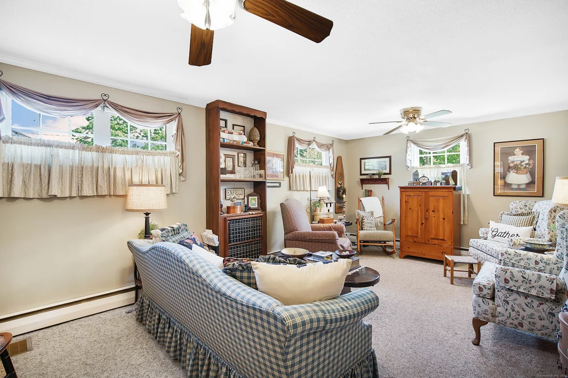 Photo of 12 Laurie Drive
