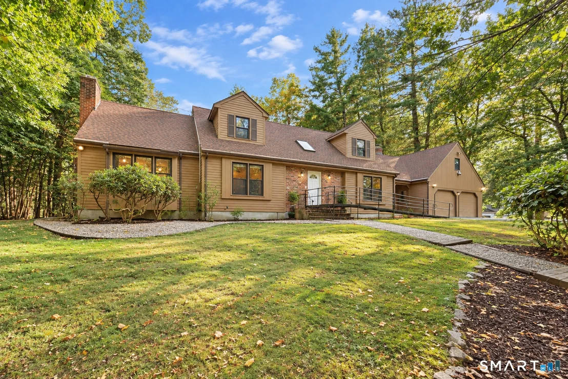 Photo of 163 Juniper Drive