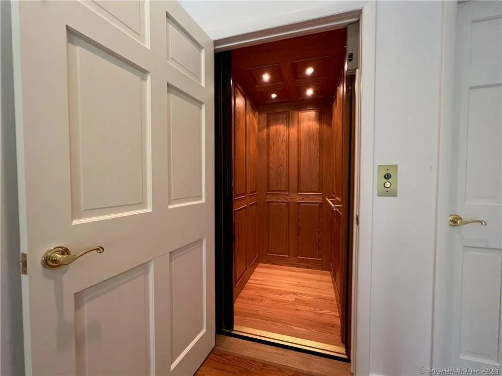 Photo of 177 Long Close Road
