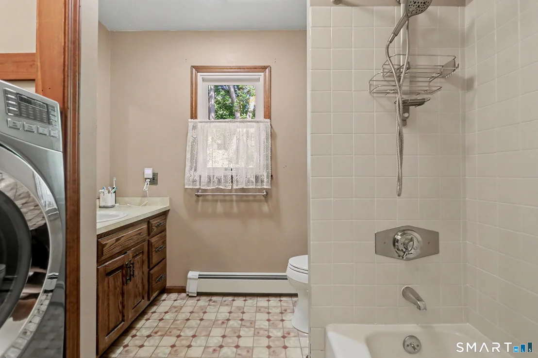 Photo of 11 A Greenlawn Drive