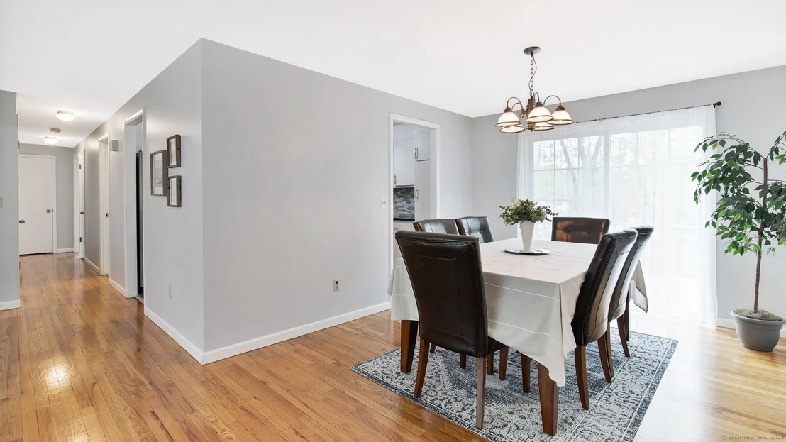 Photo of 15 Winthrop Road