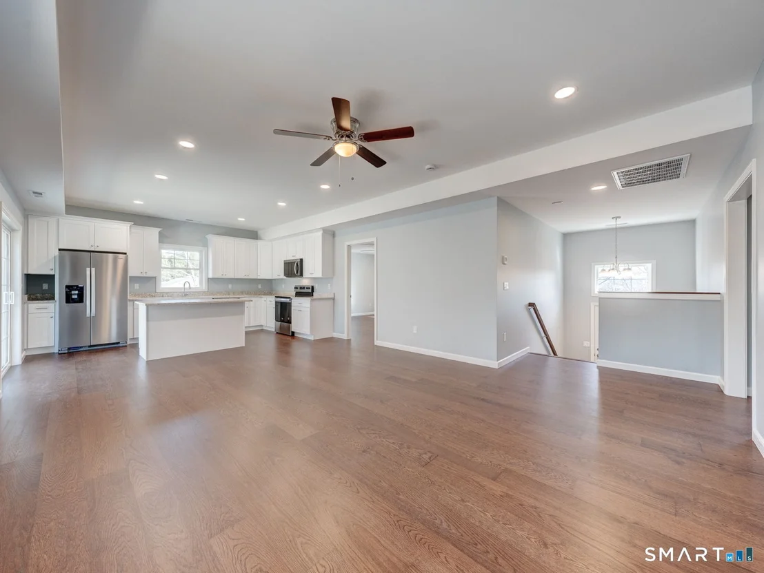 Photo of 121 Highland View Drive