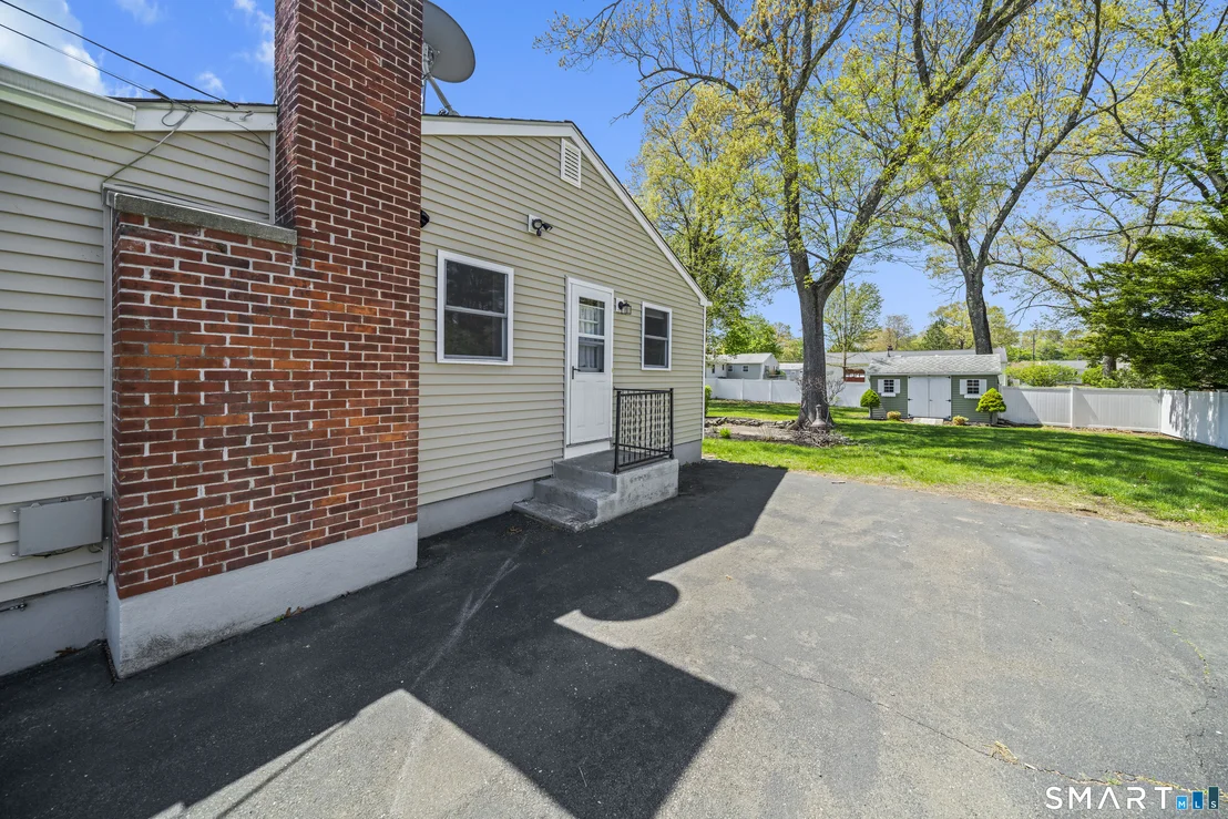 Photo of 27 Highland Road