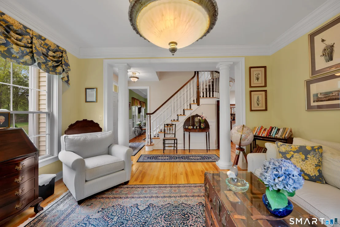 Photo of 8 Curtiss Meadows