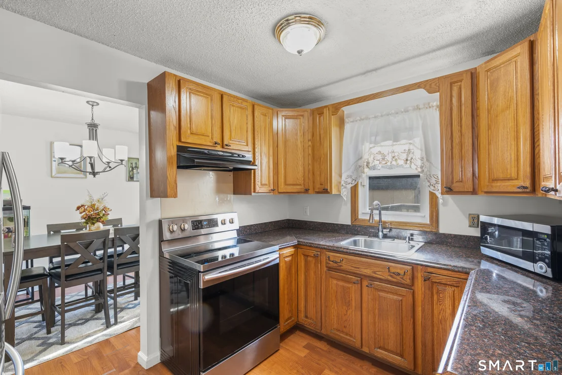 Photo of 15 Kenneth Circle