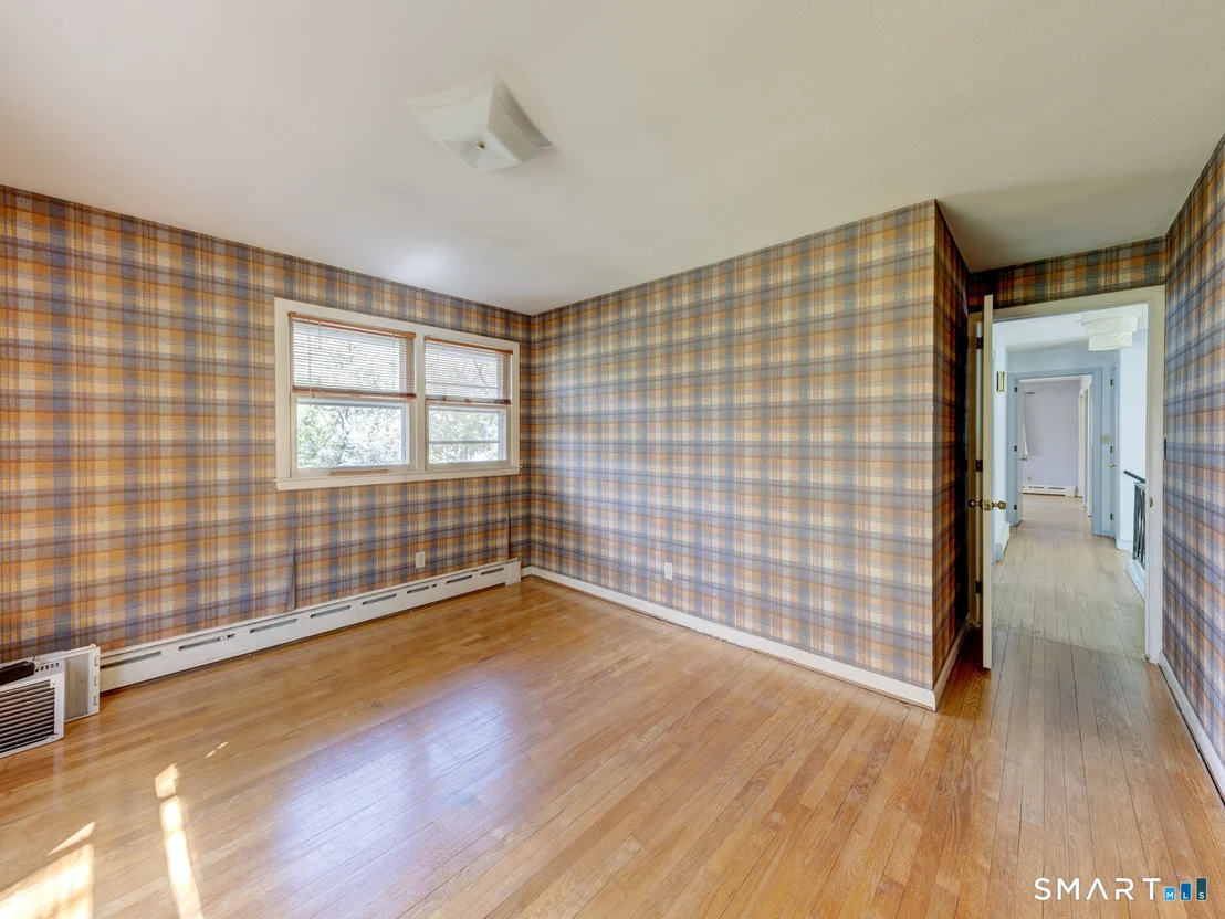 Photo of 284 Chestnut Hill Road