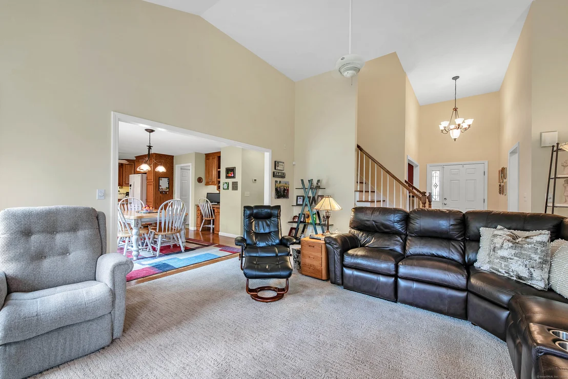 Photo of 73 Blossom Way