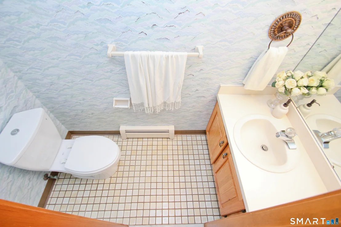 Photo of 310 Thompsonville Road