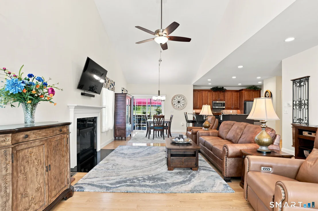 Photo of 23 River Road