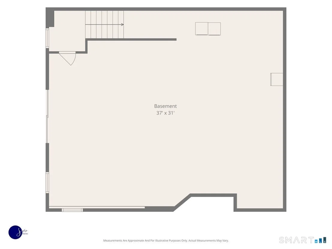 Photo of 145 Edgewater Drive