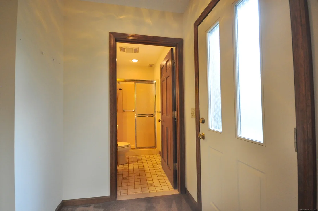 Photo of 735 Avery Street
