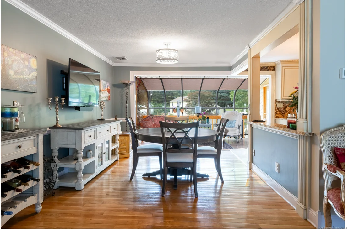 Photo of 72 Pattonwood Drive