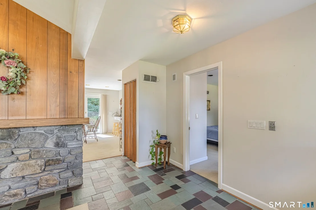 Photo of 48 Meadow Lane