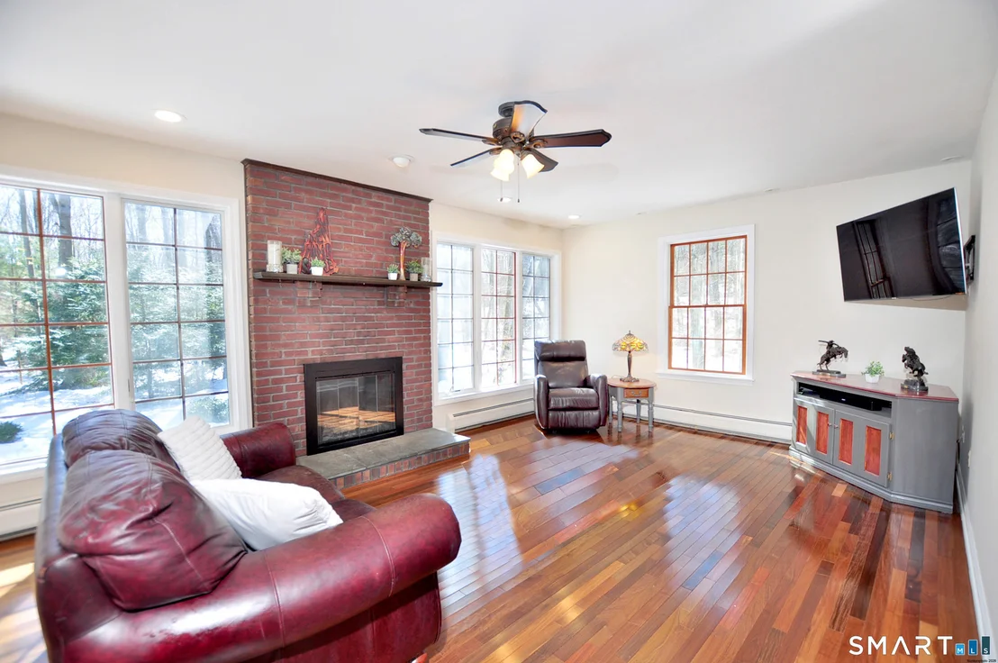Photo of 102 Petersen Road