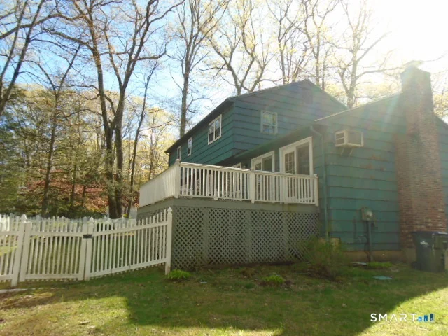 Photo of 2 Fairfield Lane