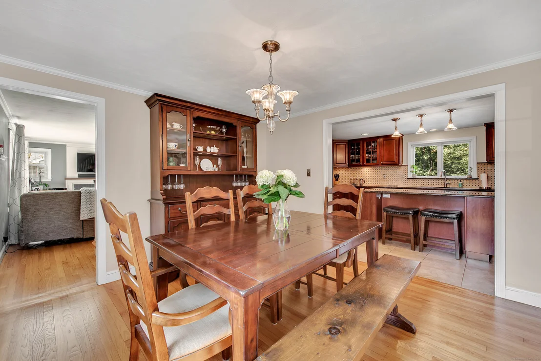 Photo of 25 Maple Ridge Drive