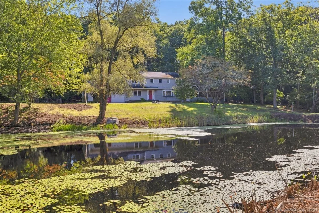 Photo of 201 Folly Lane