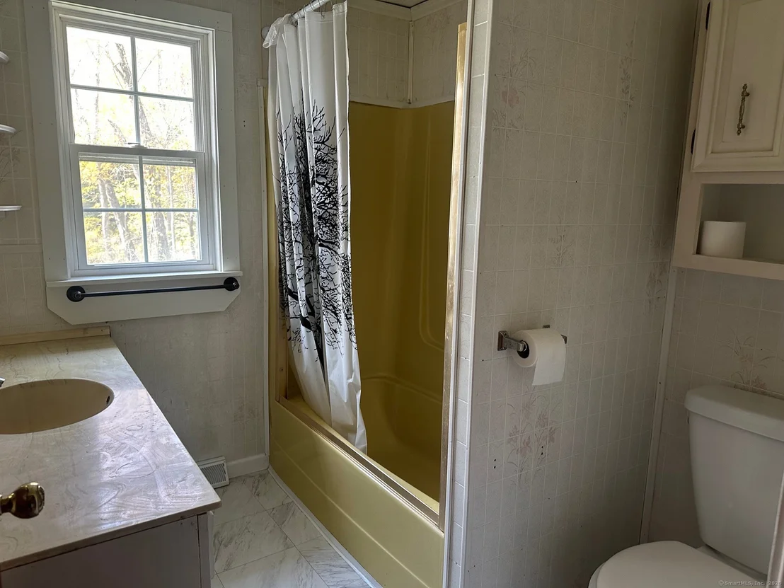 Photo of 261 Beaver Hill Road
