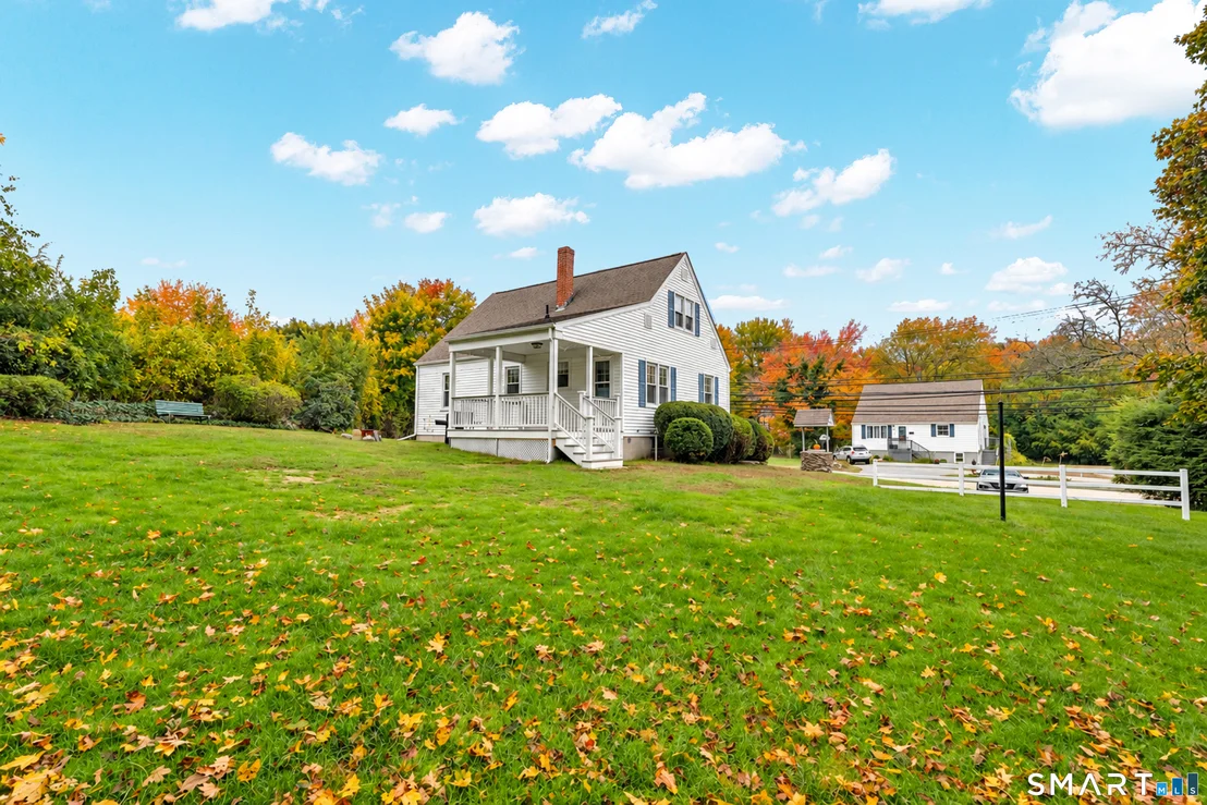 Photo of 282 Boston Post Road