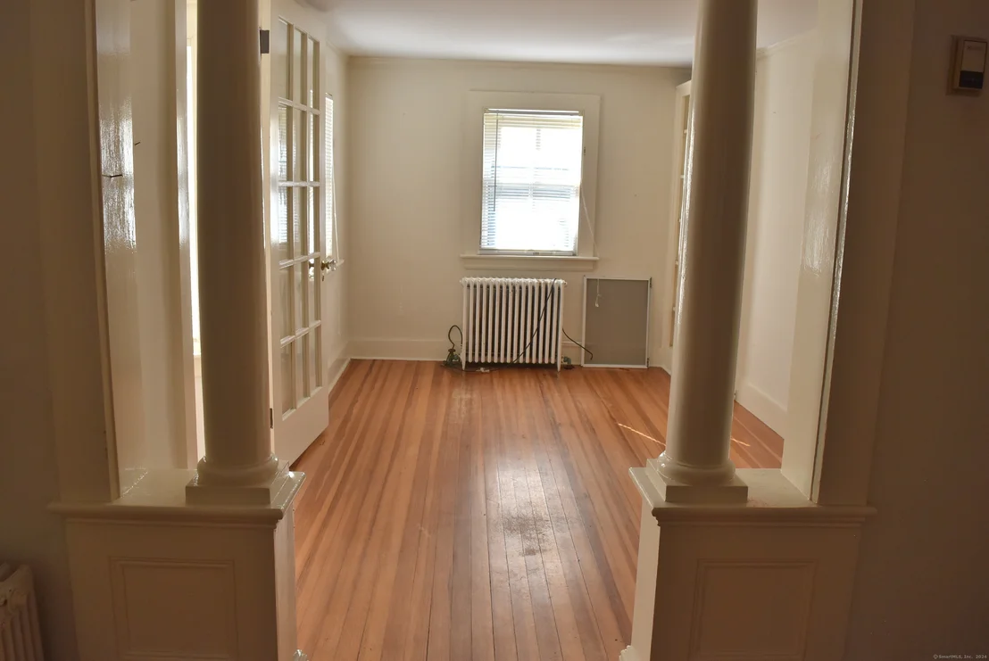 Photo of 42 Pequot Trail